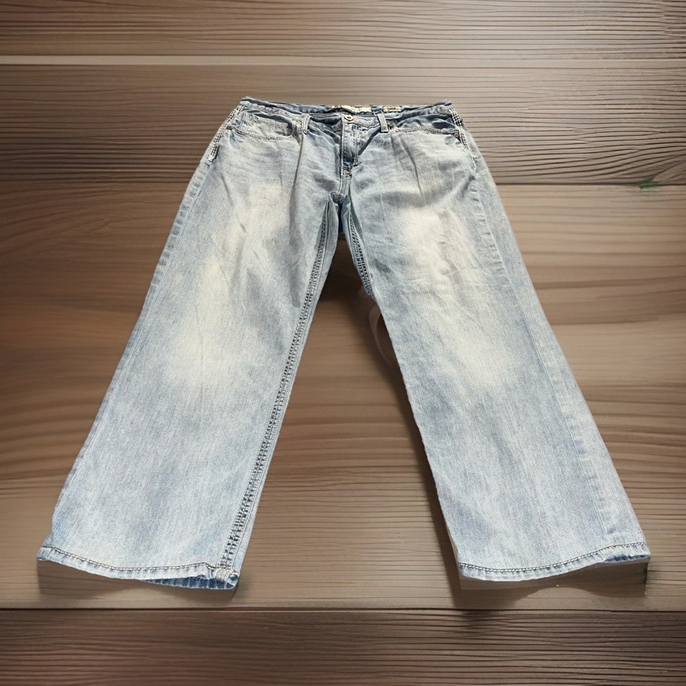 BKE Buckle Jeans Mens 38R Blue Denim Seth Bootleg Faded Light Wash Thick Stitch